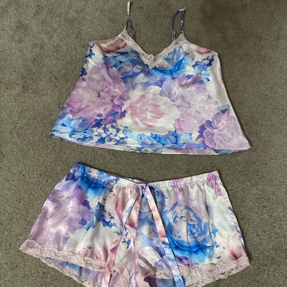 Elegant Floral Satin Pajama Set - Purple and Blue